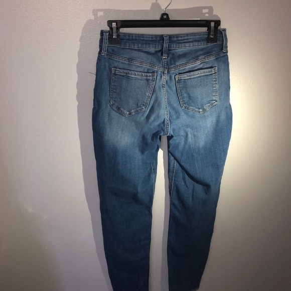 Basic jeans - Picture 2 of 2